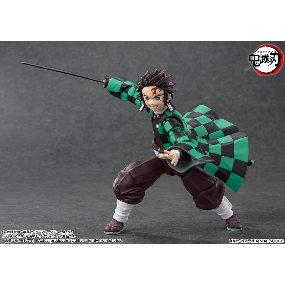 Demon Slayer: Kimetsu no Yaiba S.H. Figuarts Action Figure Tanjiro Kamado 14 cm